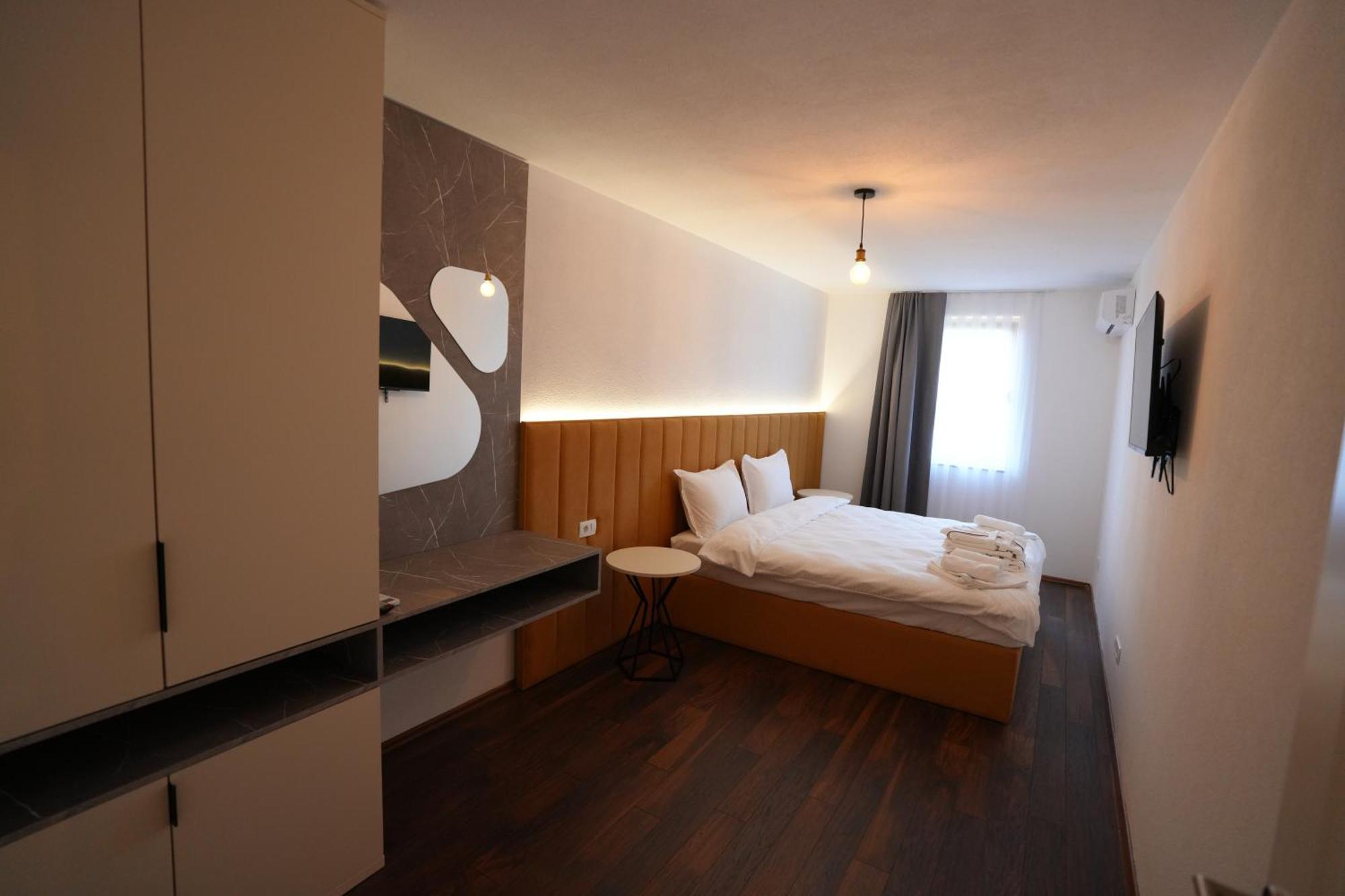 Biond Hotel Prizren Exterior foto