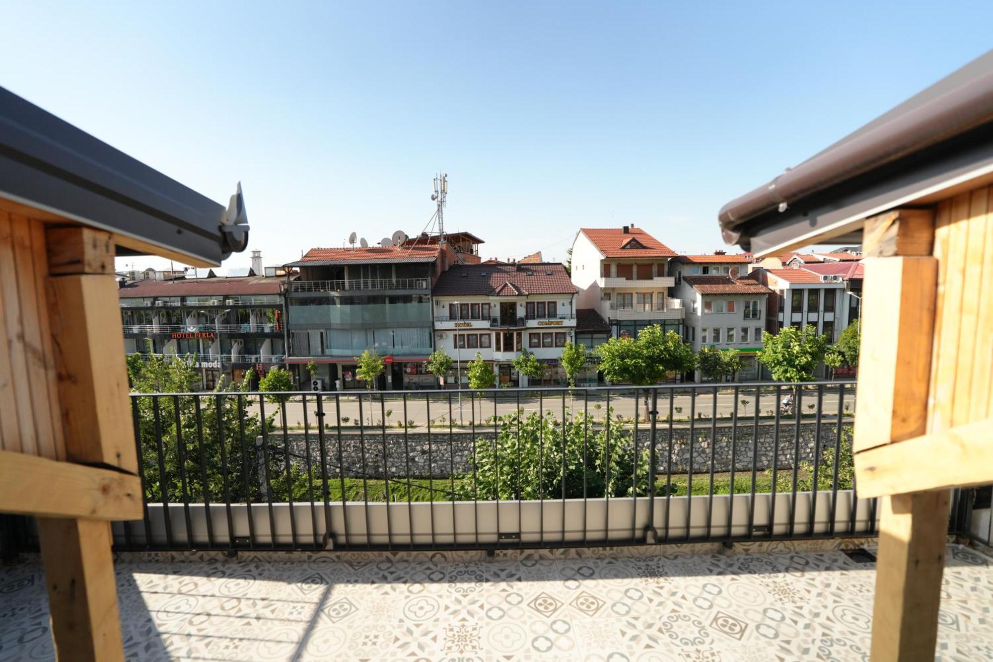 Biond Hotel Prizren Exterior foto