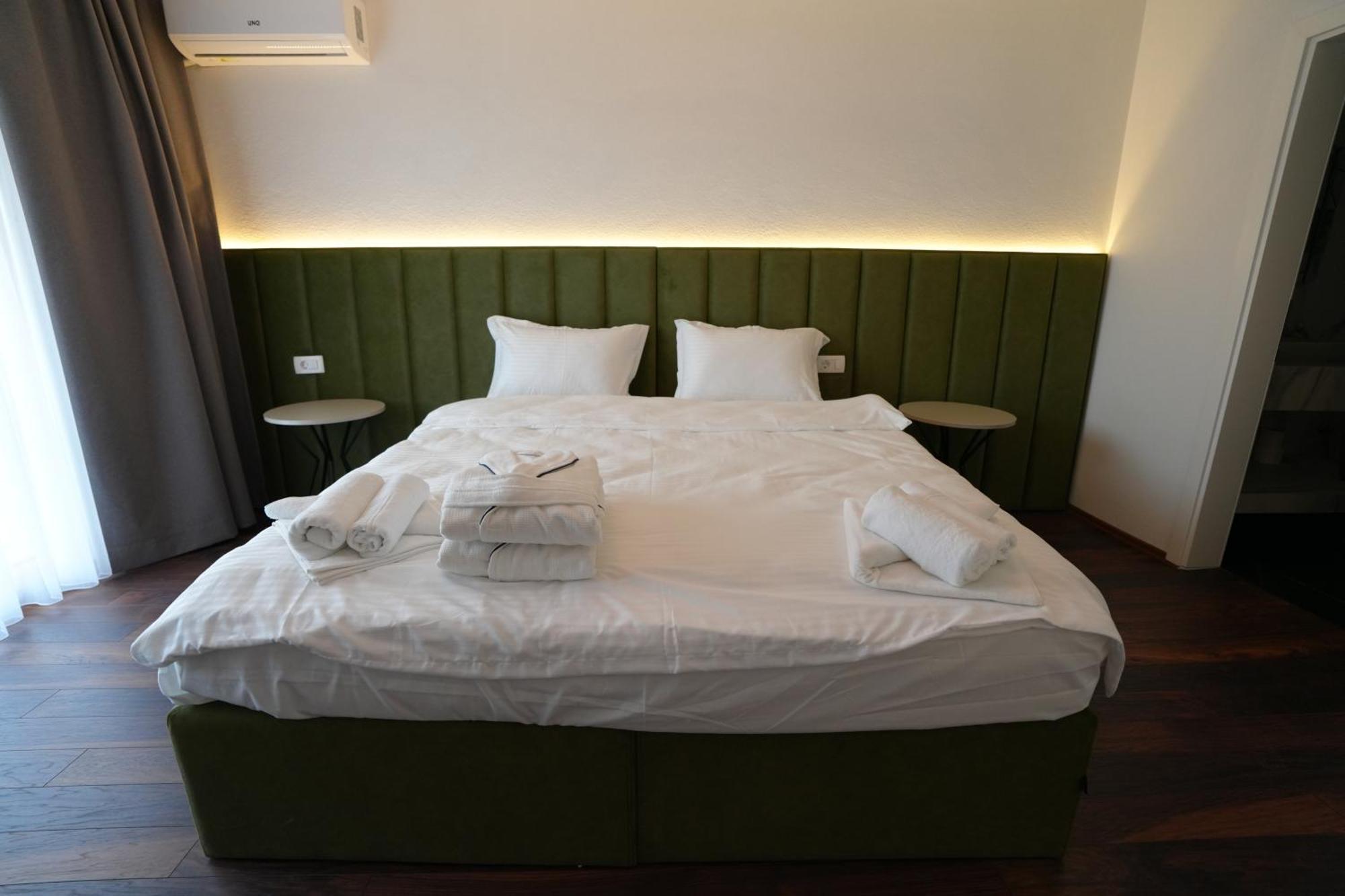 Biond Hotel Prizren Exterior foto